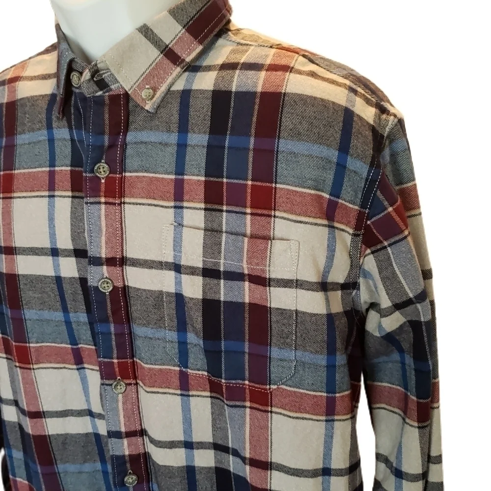 Eddie Bauer Bristol Flannel Size L - soft.  Very Unisex